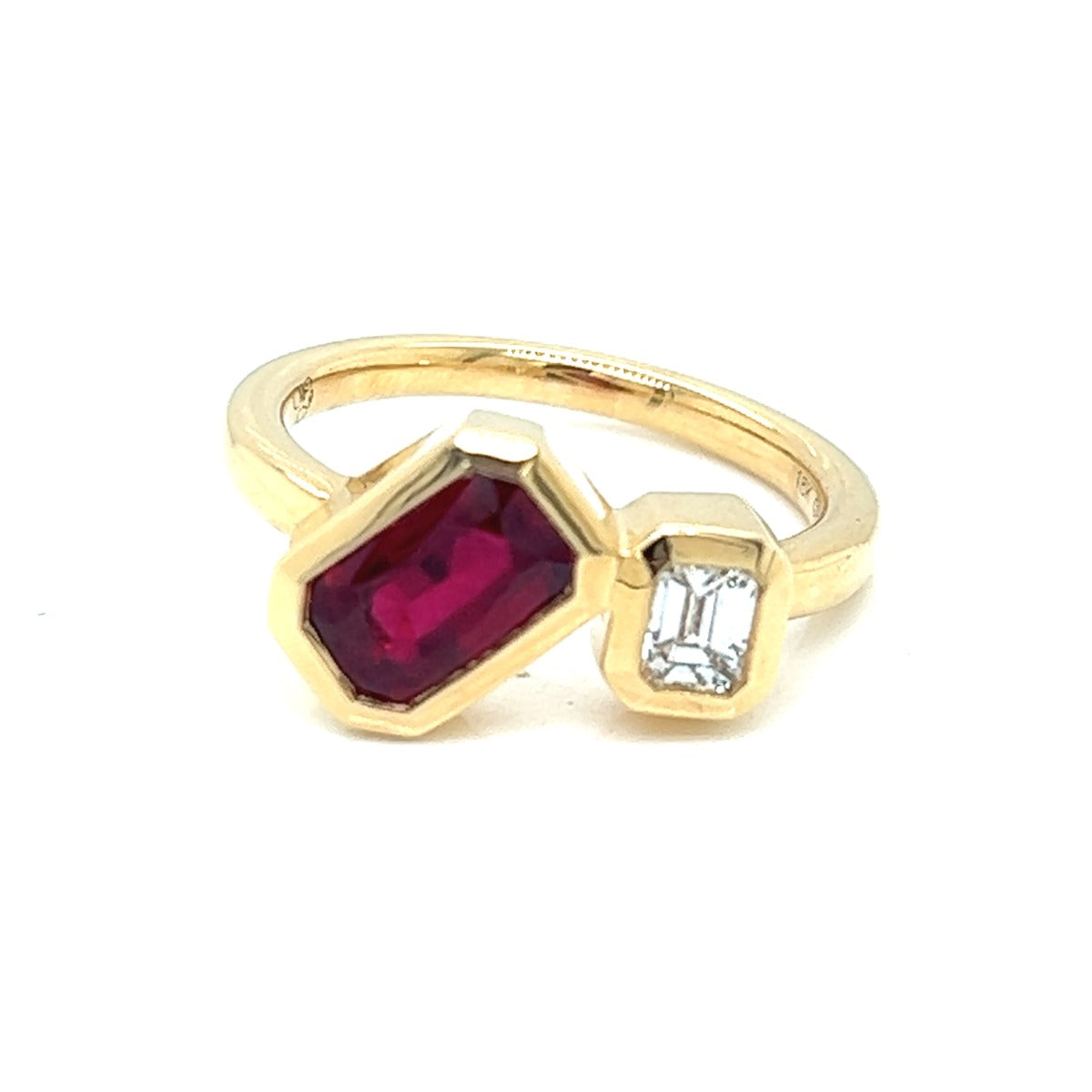 18KY Toi Et Moi Ruby And Diamond Ring