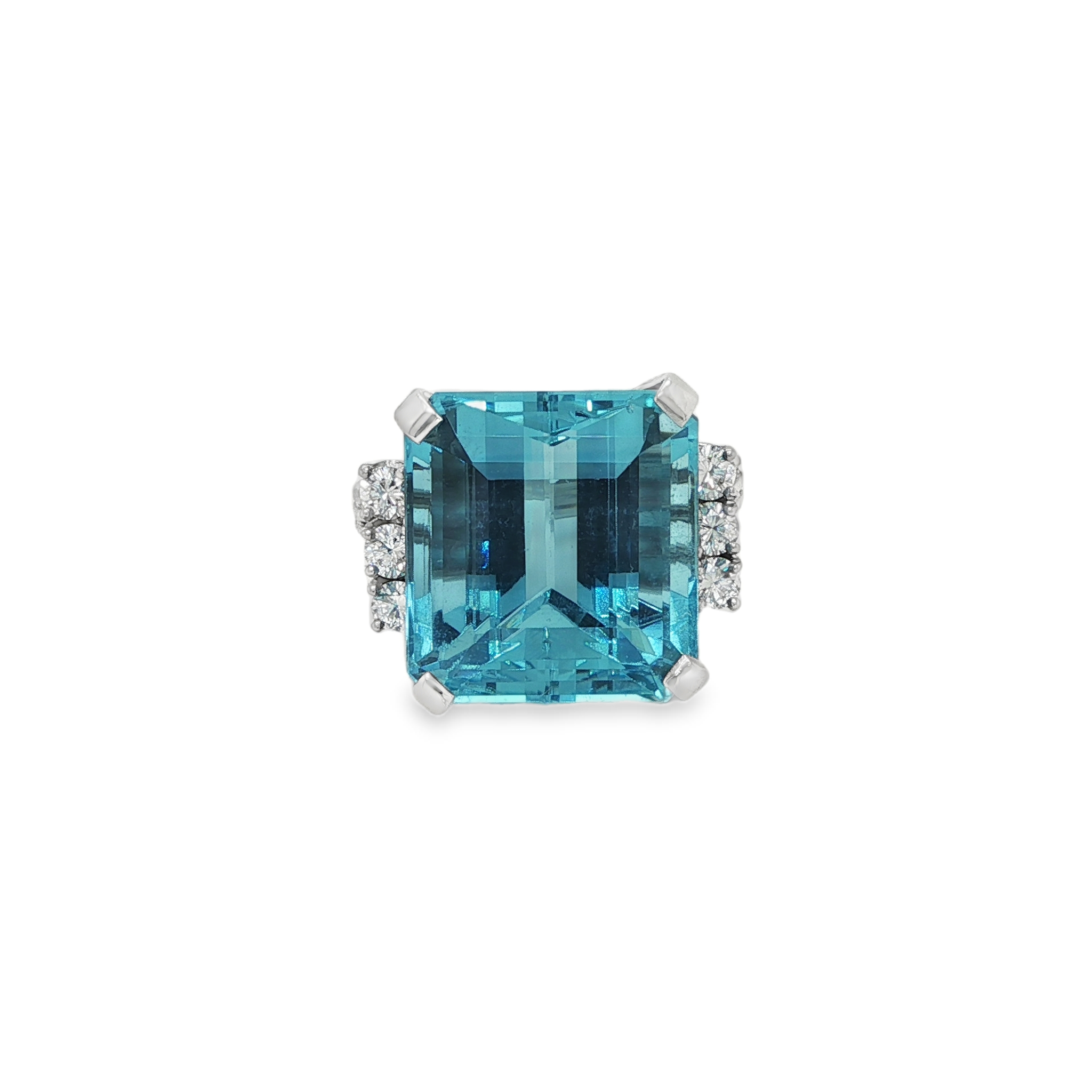 Aquamarine and Diamond ring