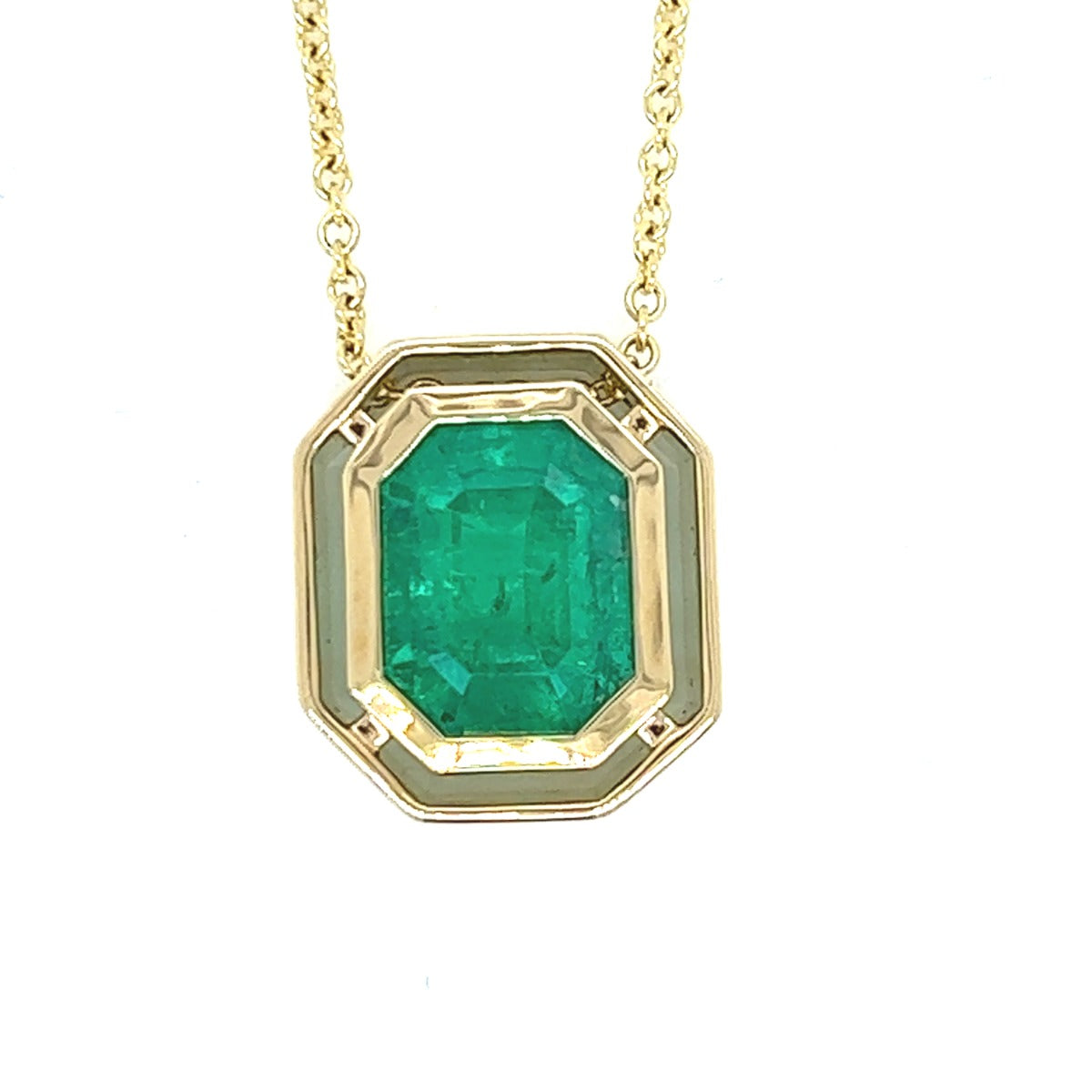 18KY Emerald Pendant
