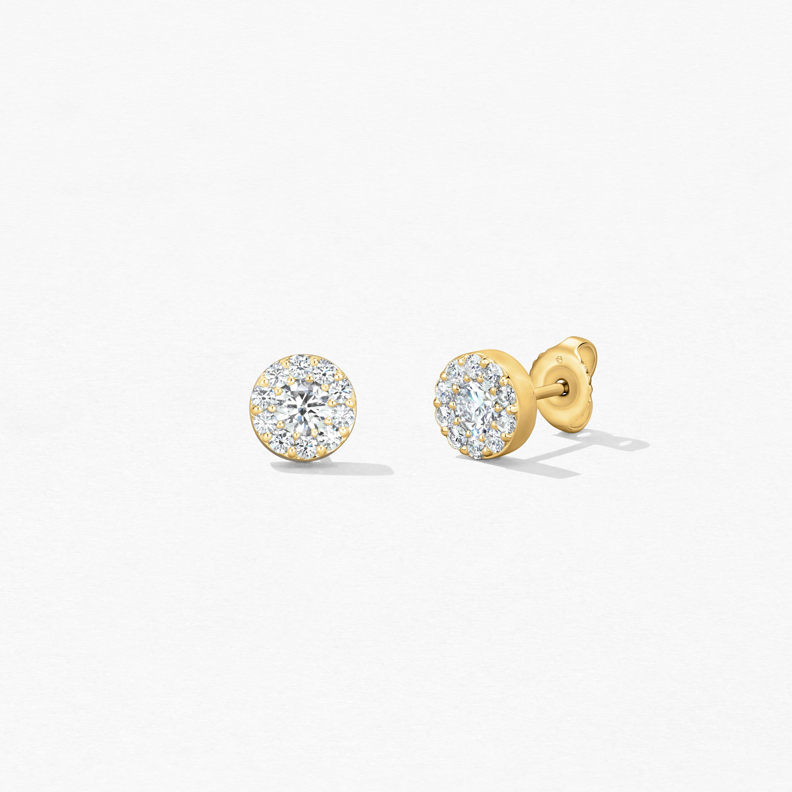 18KY Hearts on Fire Fulfillment Diamond Stud Earrings
