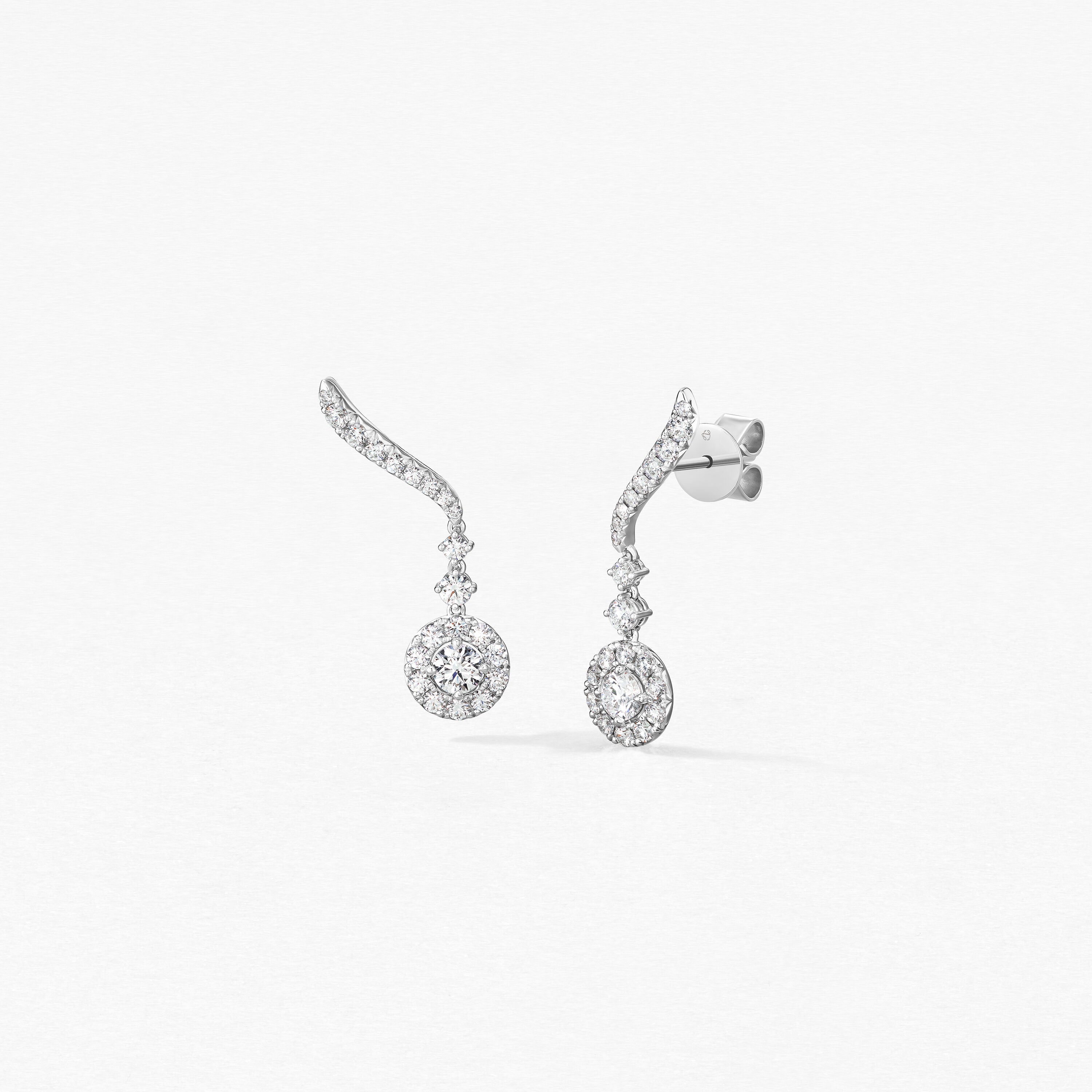 18KW Hearts On Fire Vela Drop Diamond Earrings