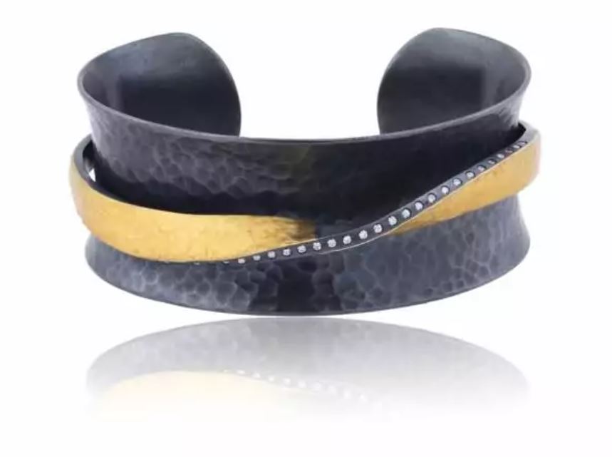 SS/24KY Fusion Gold Twist Cuff Bracelet With Diamonds