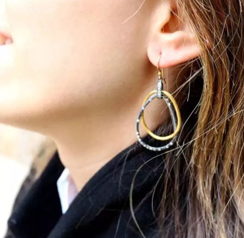 SS/24KY Kelly Earrings With Diamonds