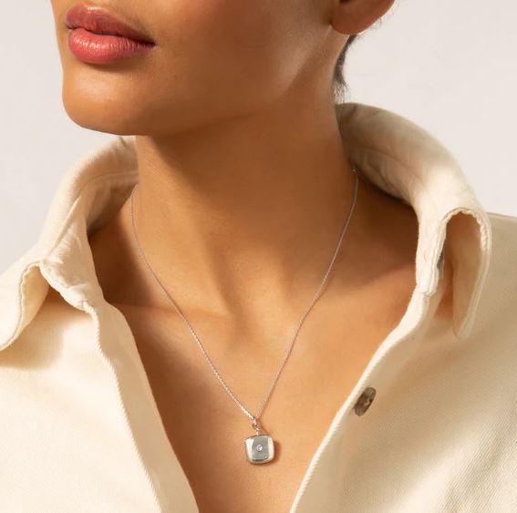 SS Slim "Viv" Locket Necklace With Sapphire