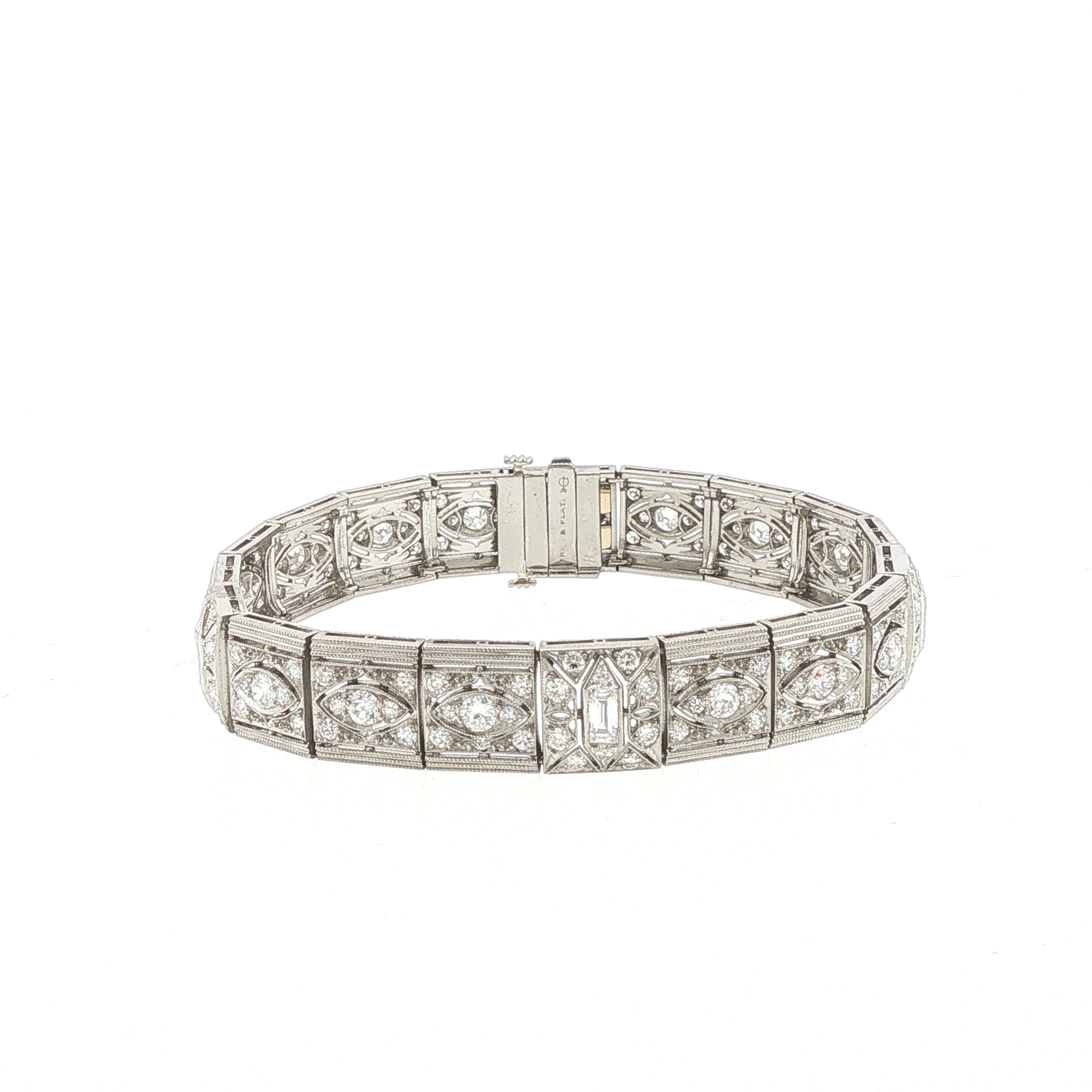 Antique Art Deco Diamond Bracelet in Platinum