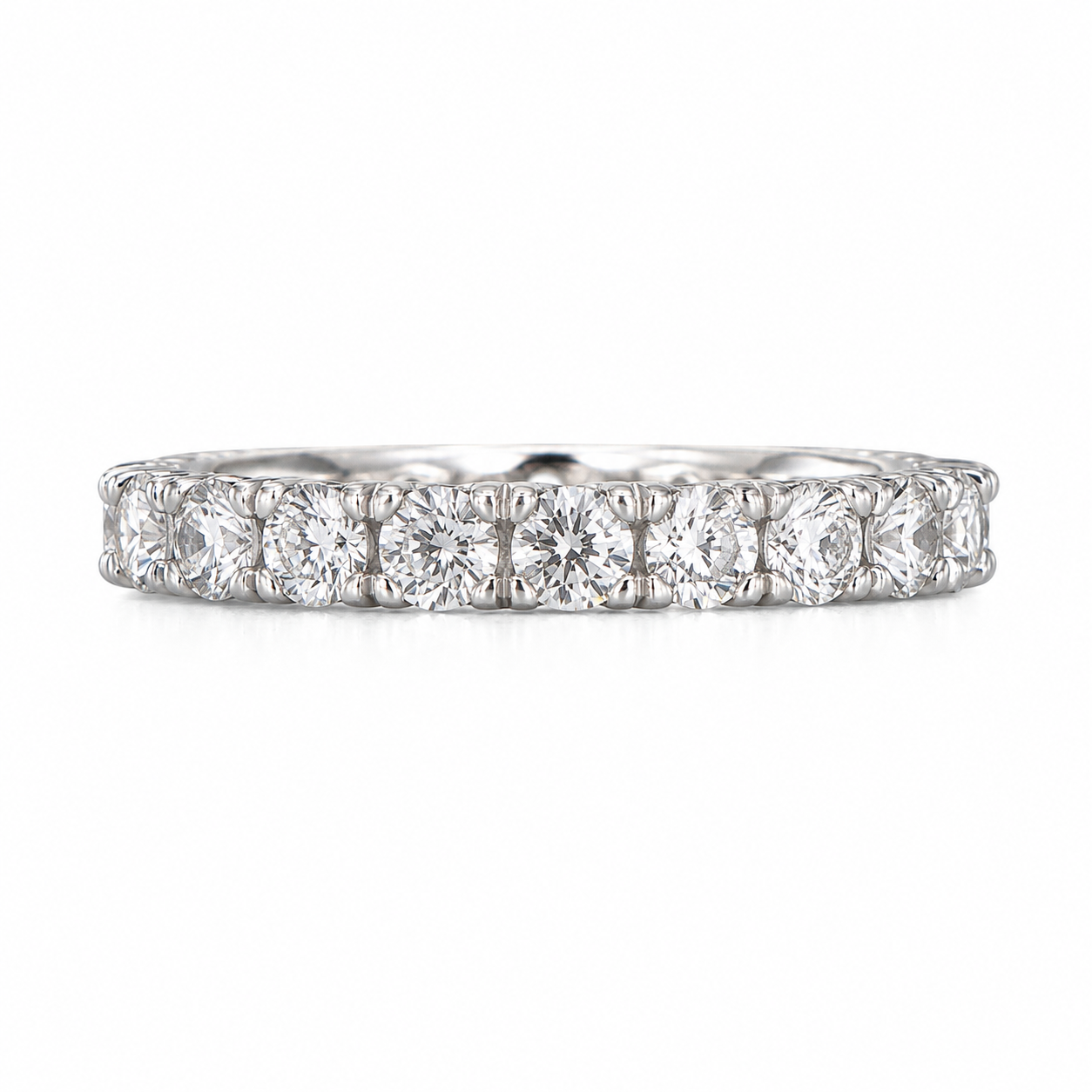 18KW Estate Hearts on Fire Diamond Wedding Band