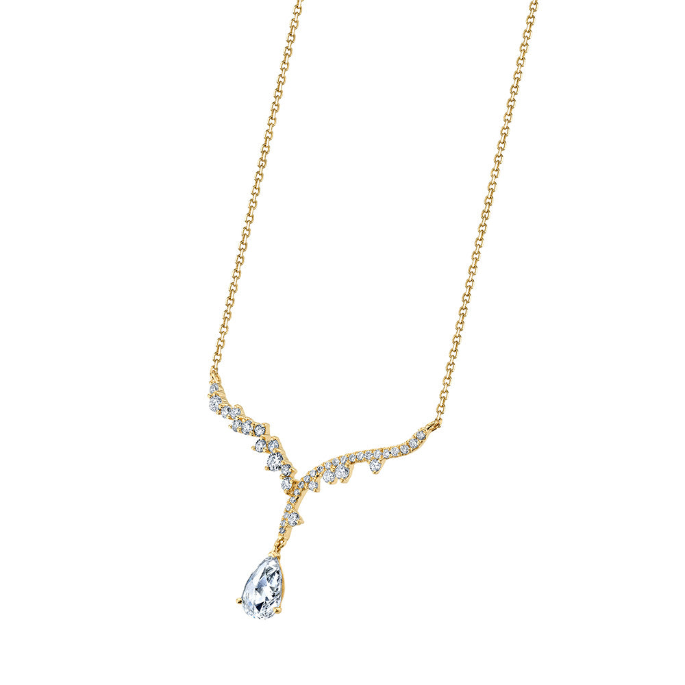 18KY Parade Luminiere V Diamond Necklace