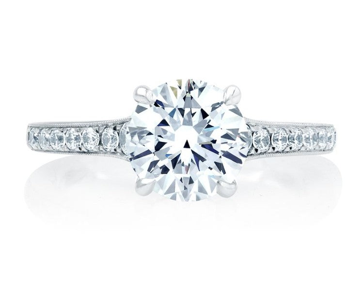 18K WHITE GOLD ENGAGEMENT RING