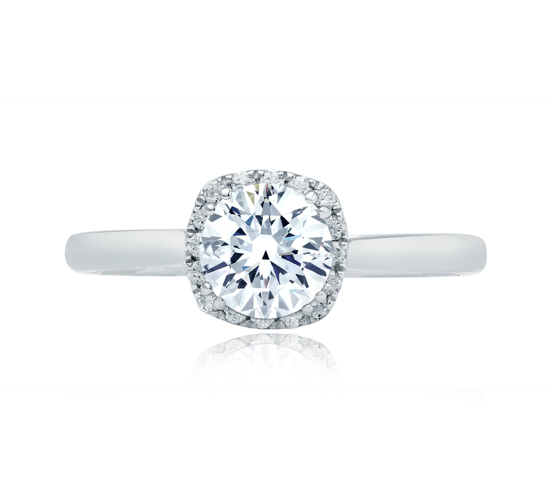 18K WHITE GOLD CUSHION CUT DIAMOND HALO RING