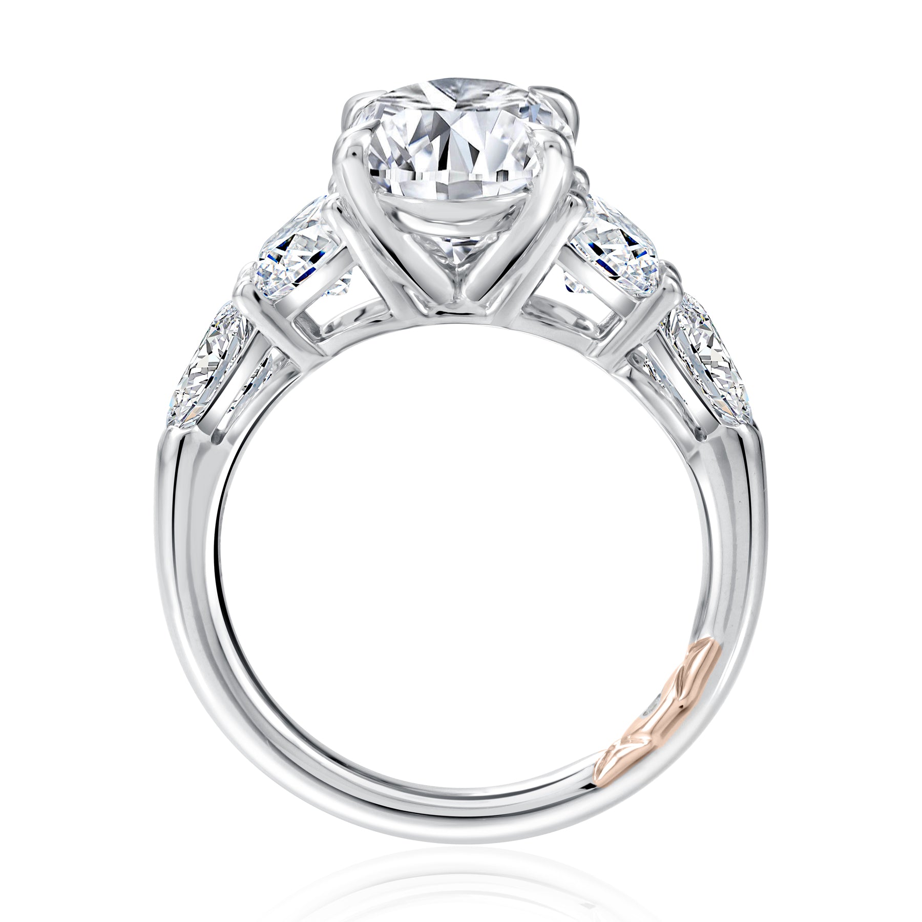 18K WHITE GOLD OVAL ENGAGEMENT RING