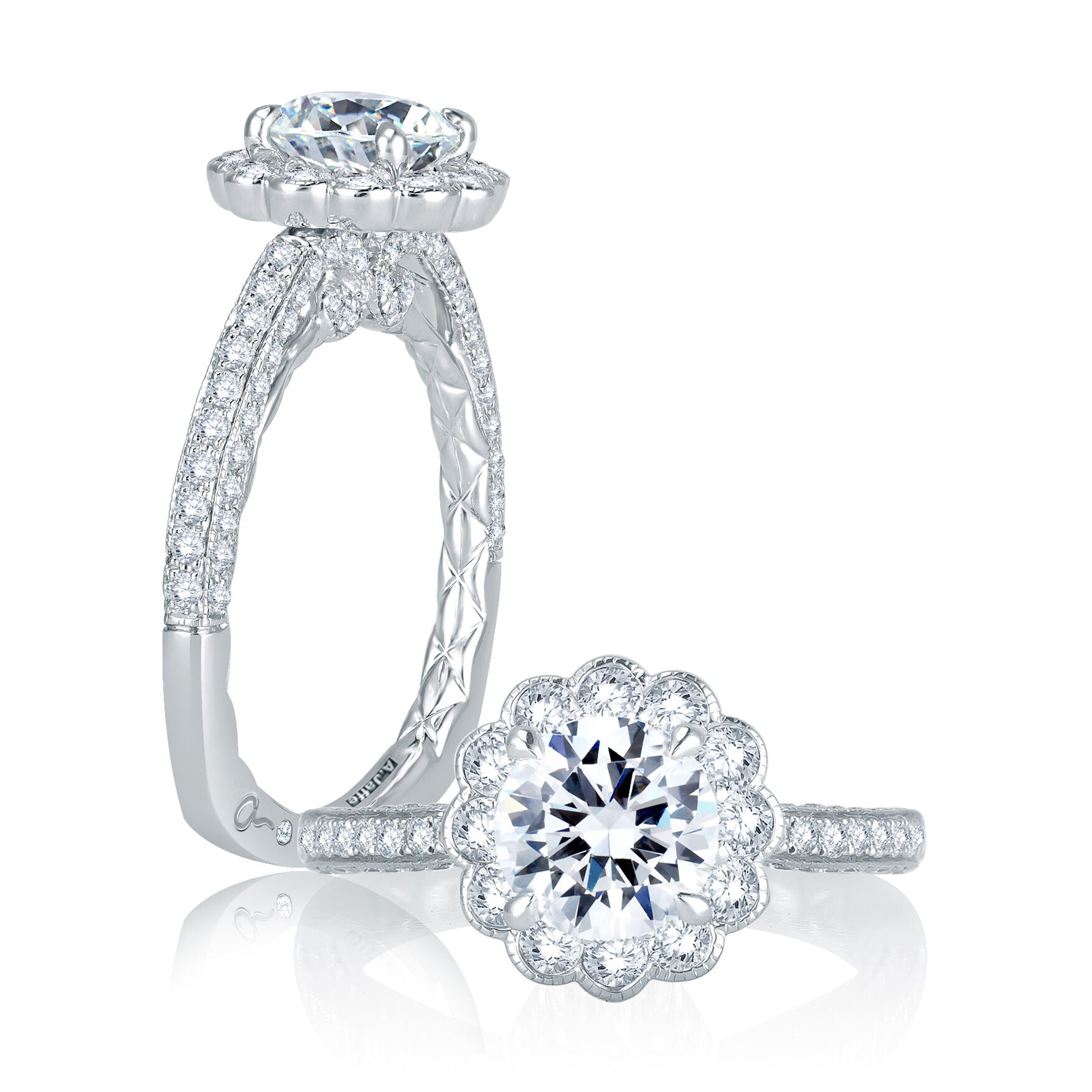 18K WHITE GOLD ROUND DIAMOND ENGAGEMENT RING
