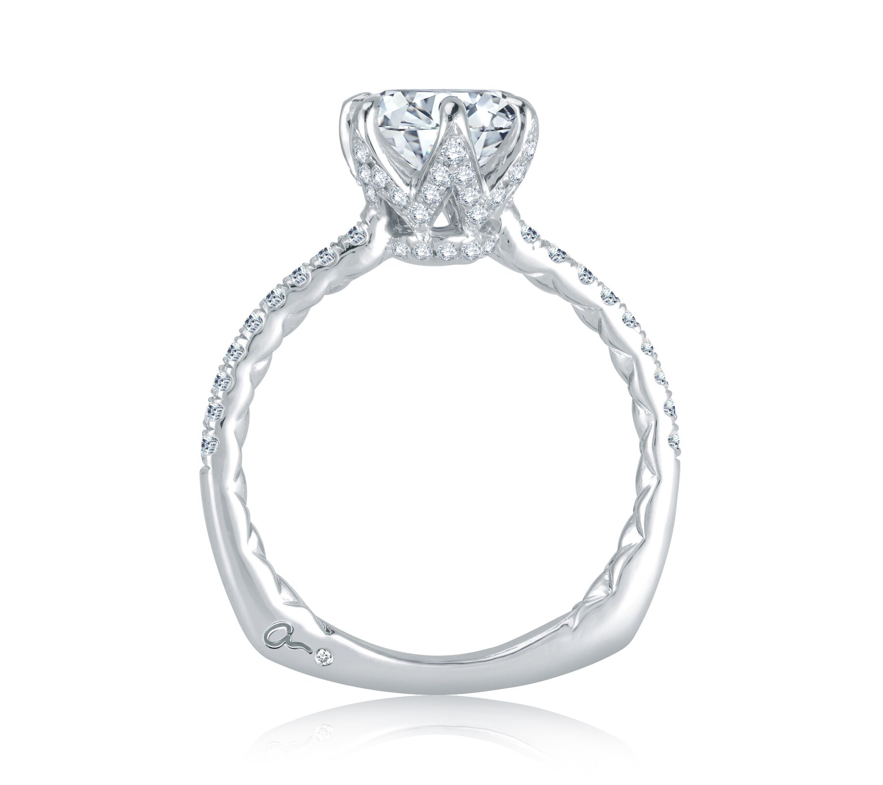 18K WHITE GOLD DIAMOND ENGAGEMENT RING