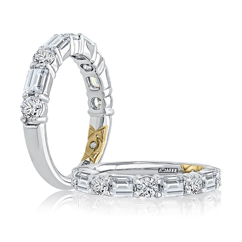 14KW A. Jaffe Alternating Emerald and Round Diamond Wedding Band