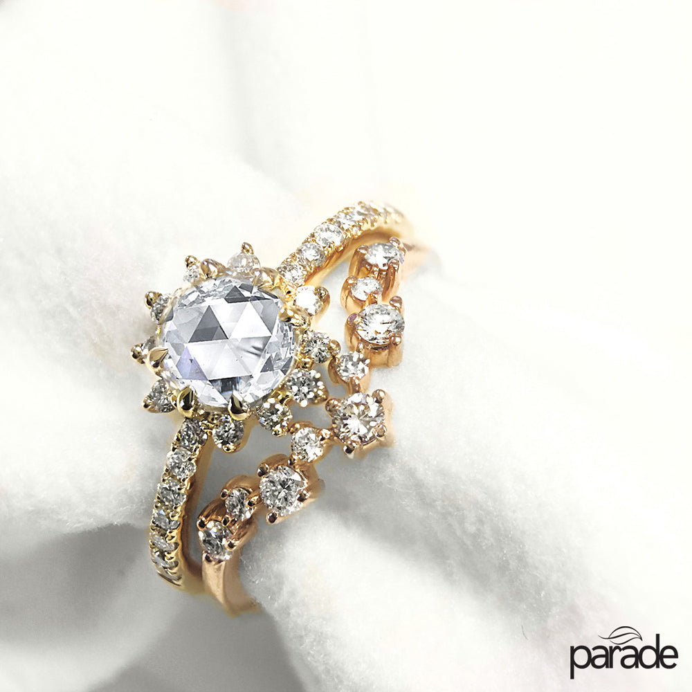 18KW "Lumiere" Diamond Chevron Band