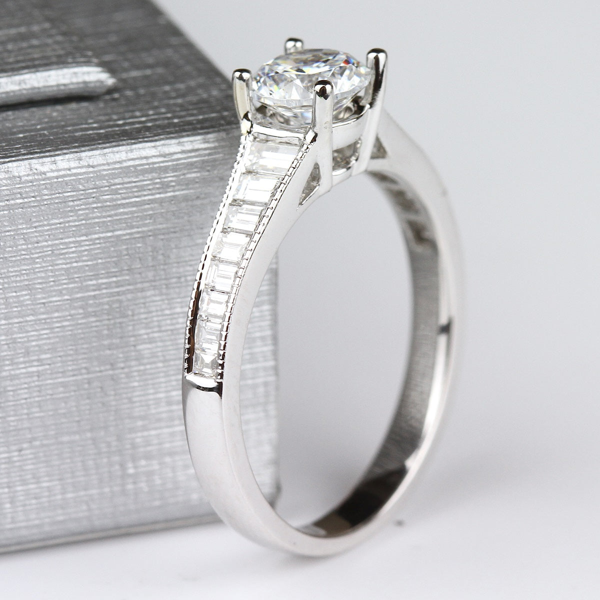 18KW "Hemera" Diamond Semi-Mount Ring