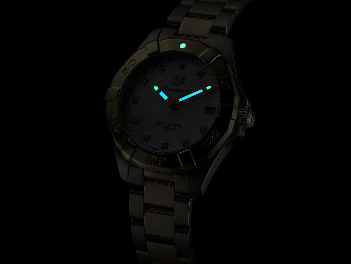 TAG Heuer Aquaracer Quartz Watch - Diameter 32MM