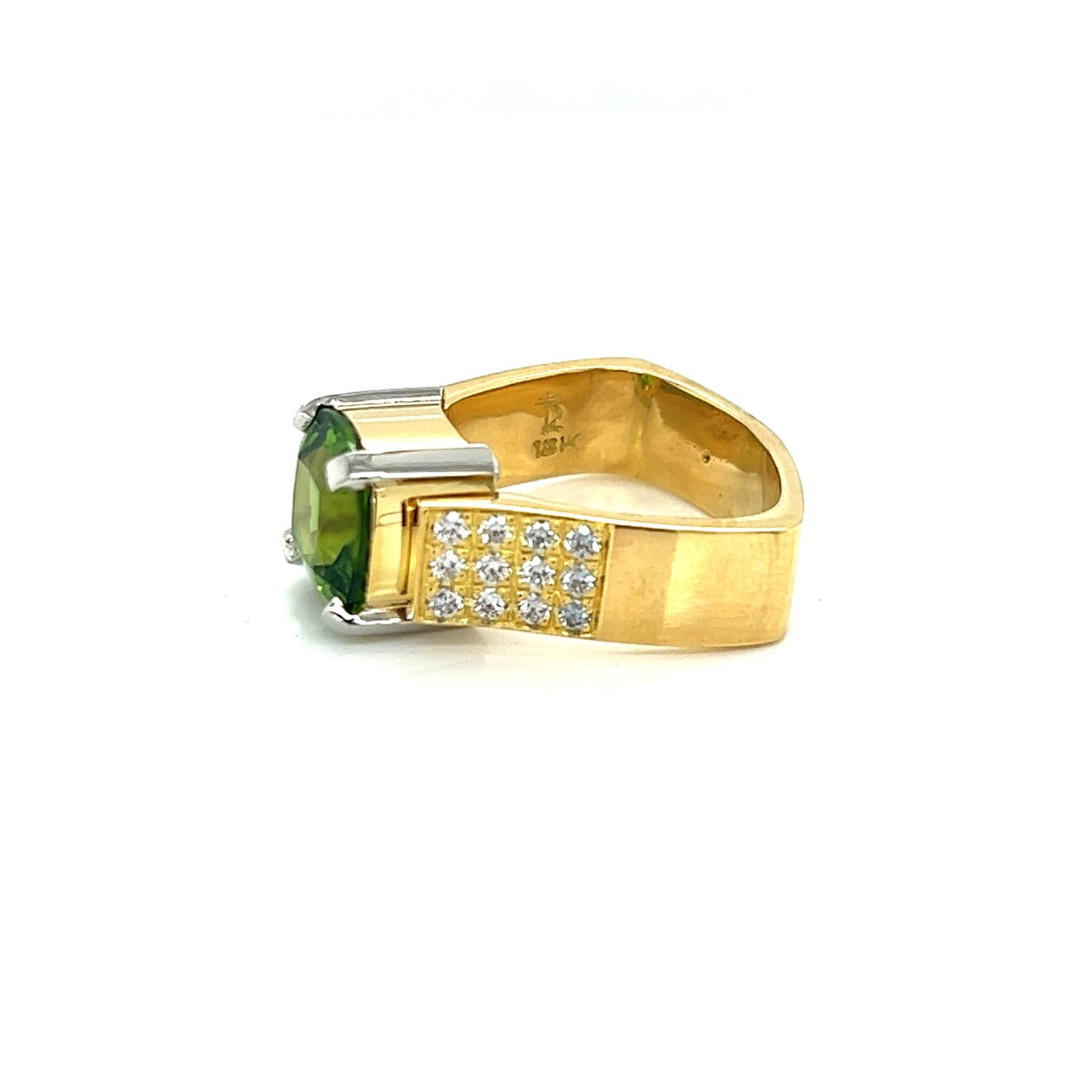 18KY Peridot And Diamond Ring