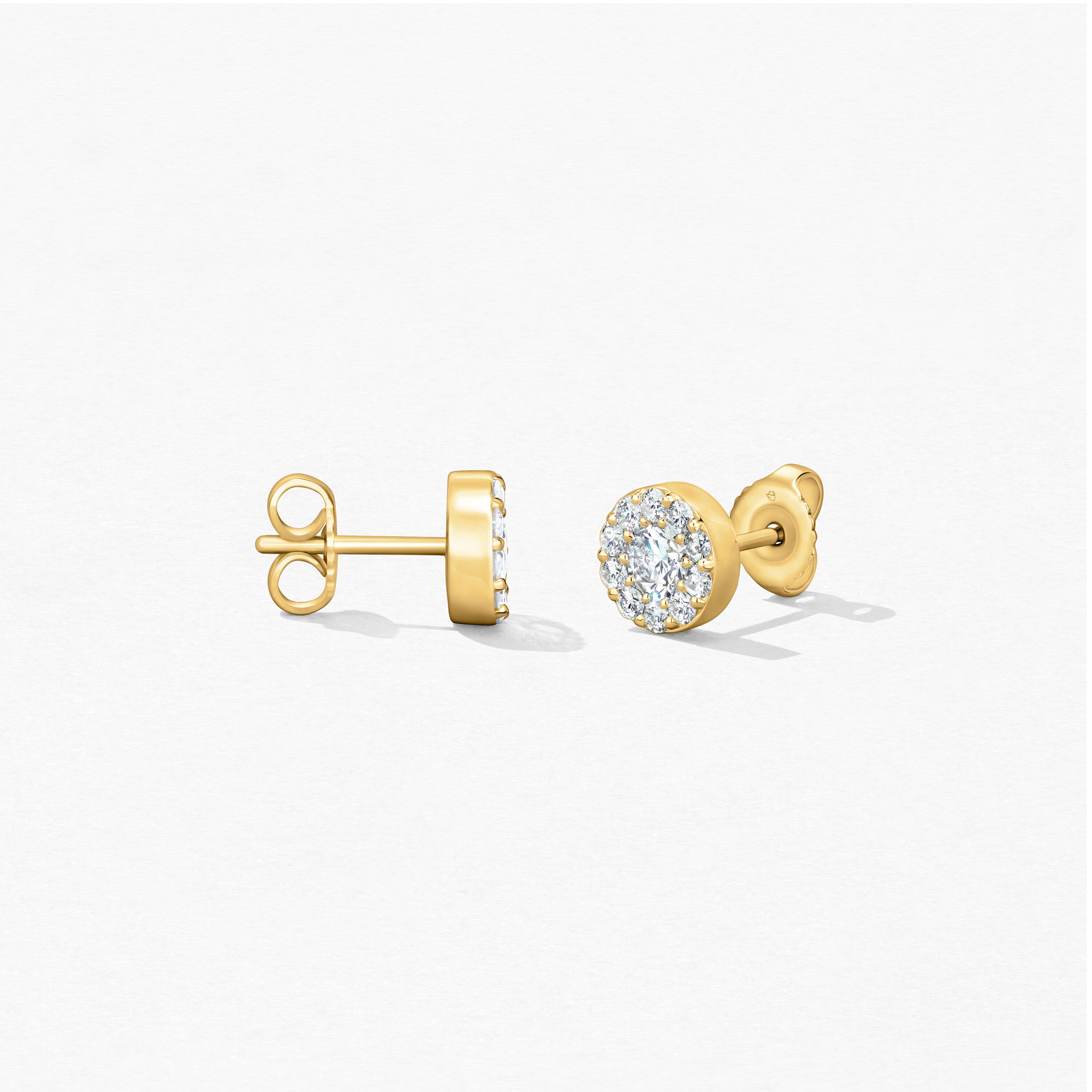 18KY Hearts on Fire Fulfillment Diamond Stud Earrings