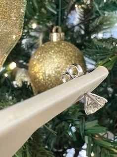 14KW 4 Prong Diamond Stud Earrings
