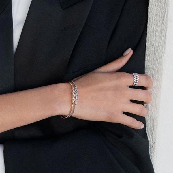 18KW Aerial Marquise Flexi Bangle