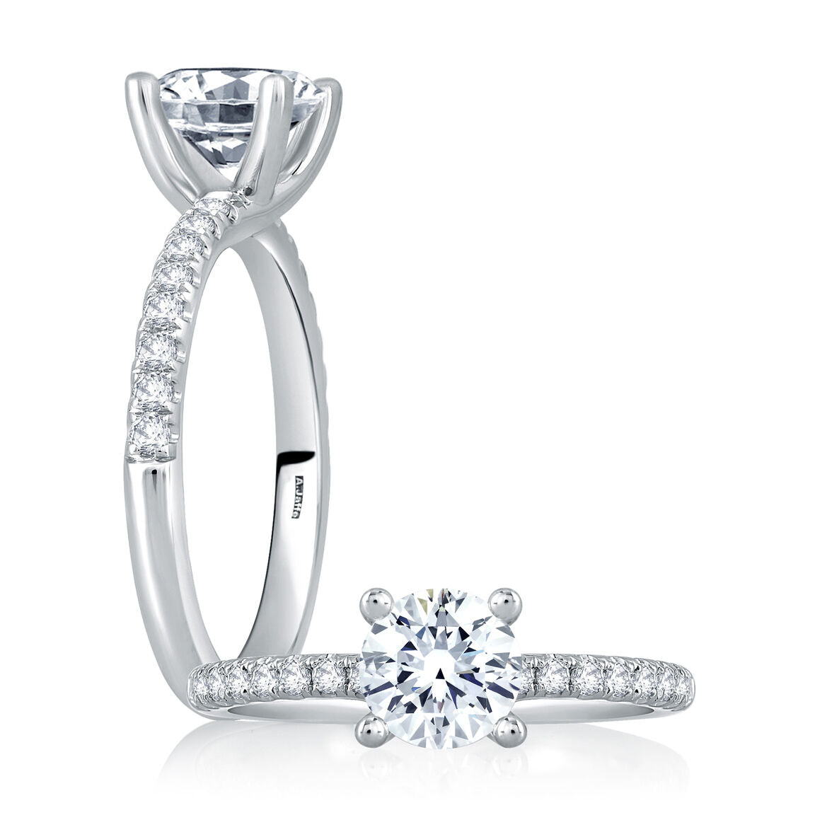 18K WHITE GOLD ROUND DIAMOND ENGAGEMENT RING