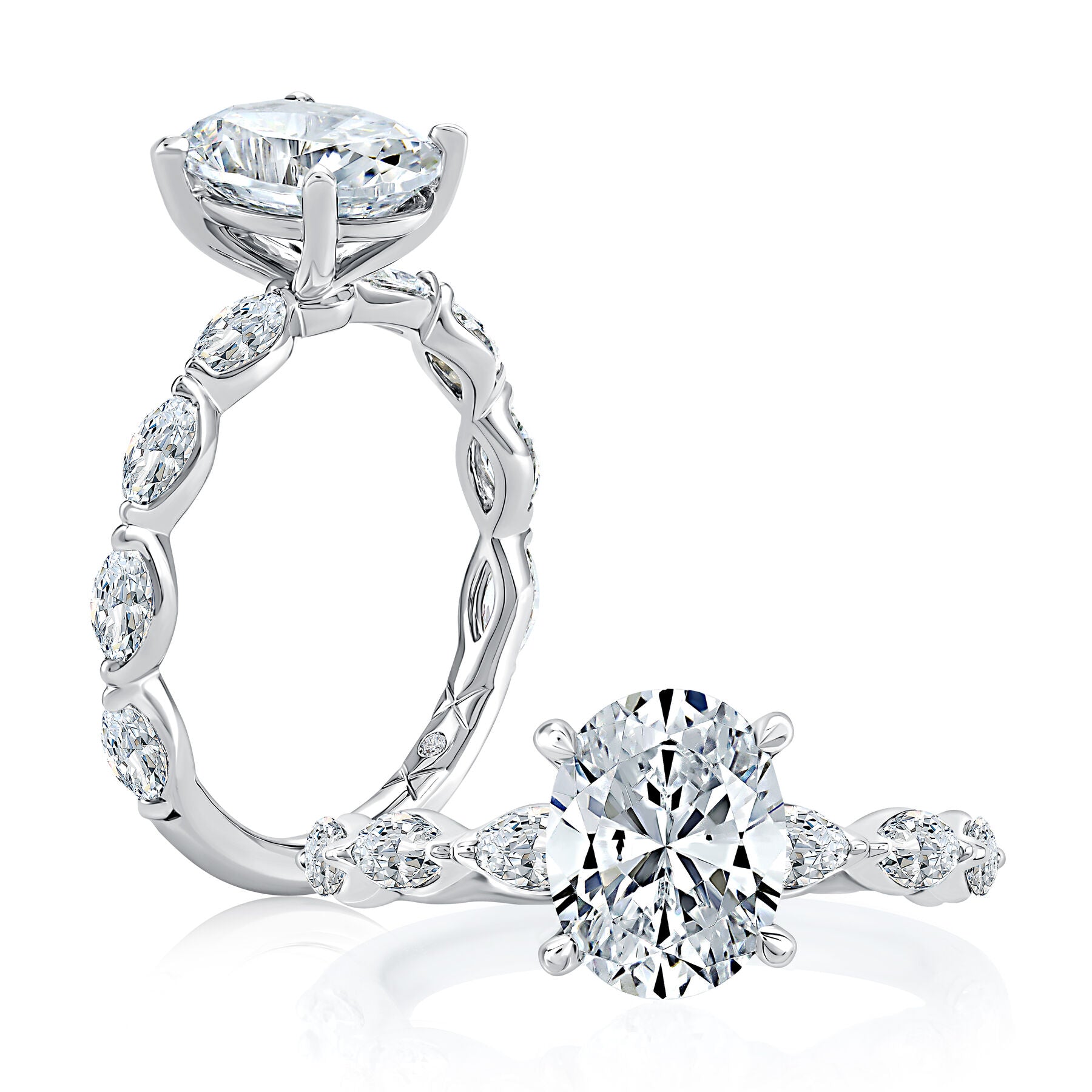 14K WHITE GOLD DIAMOND ENGAGEMENT RING