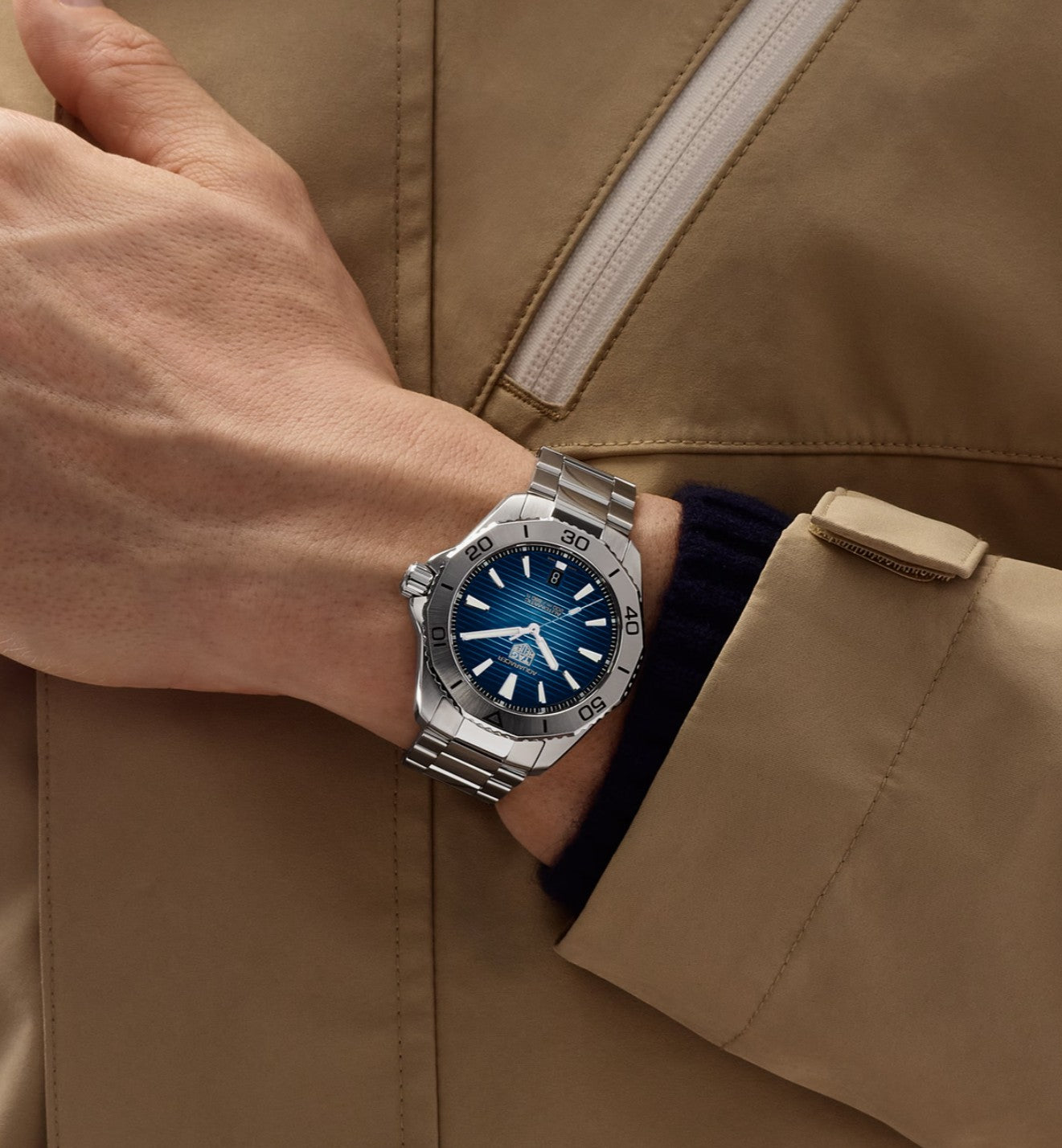 TAG Heuer Aquaracer Professional 200 Date
