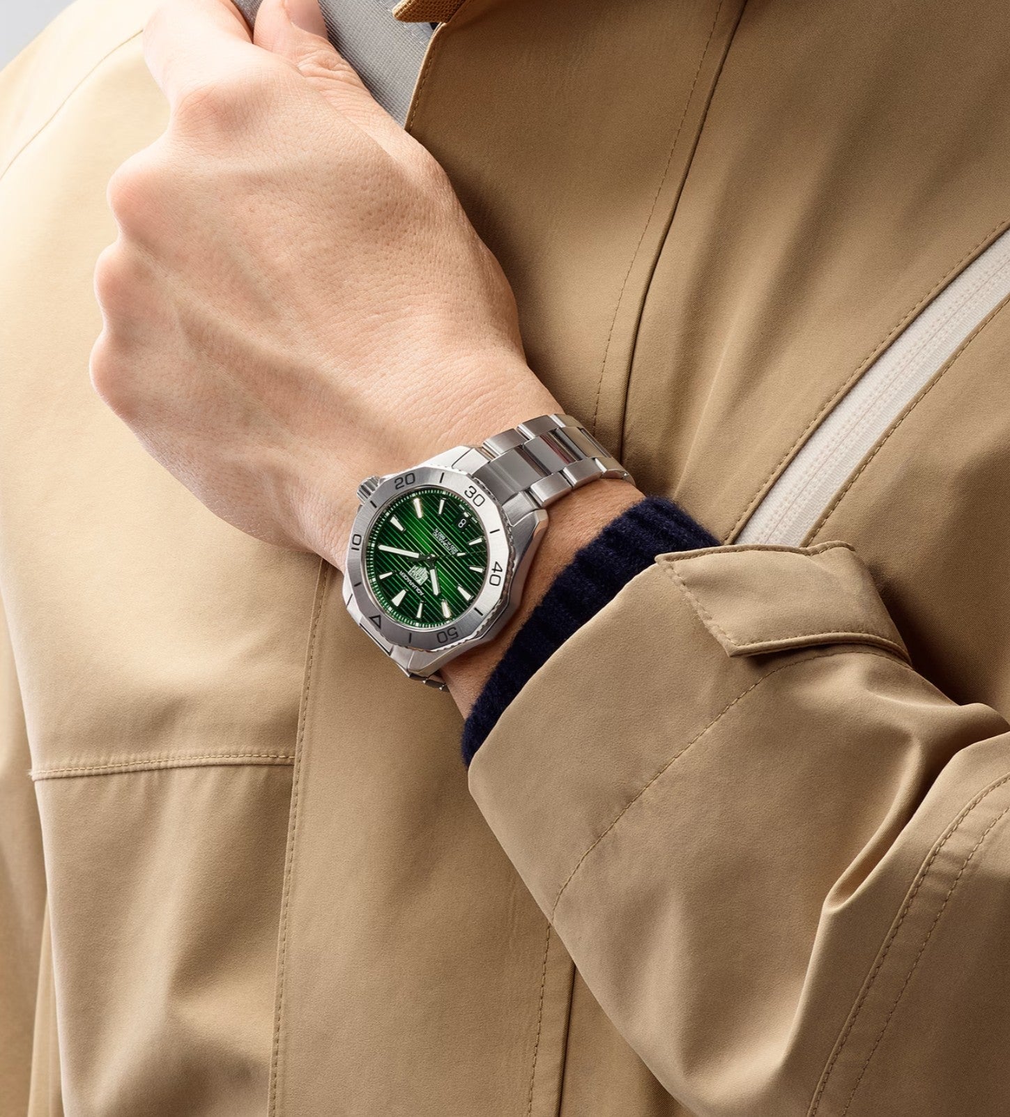 TAG Heuer Aquaracer Professional 200 Date