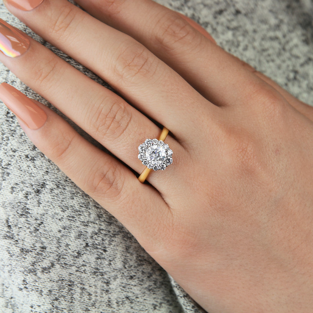 18KY "New Classic" Oval Halo Diamond Engagement Semi-Mount Ring