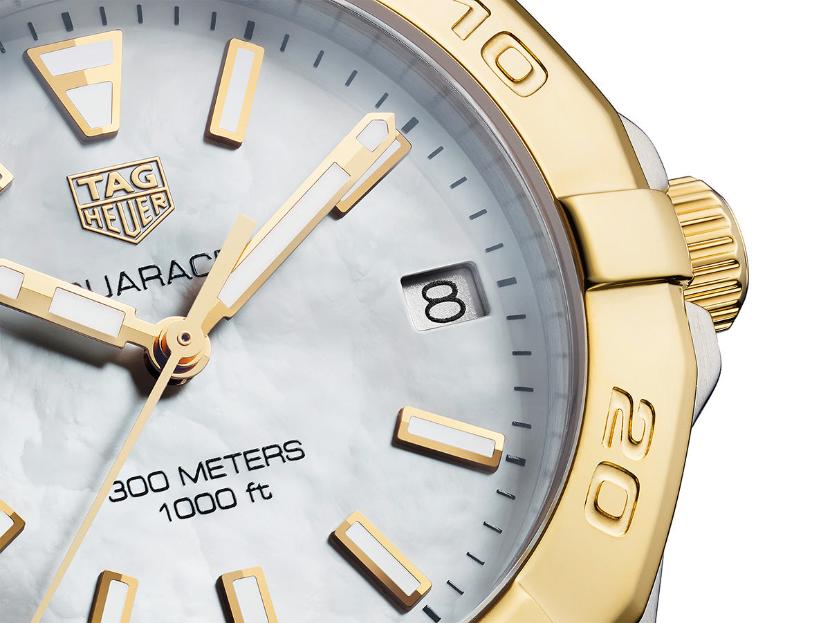TAG Heuer Aquaracer Quartz Watch - Diameter 32MM