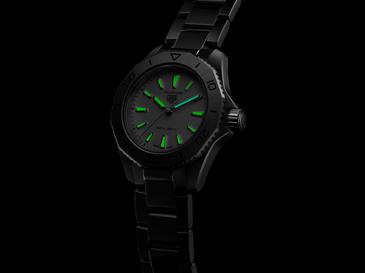TAG Heuer Aquaracer Professional 200 Quartz Watch - Diameter 30MM